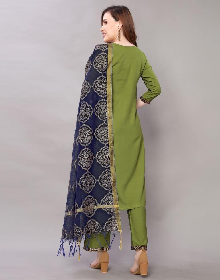 Green Rayon Kurti with Pant And Dupatta | Leemboodi