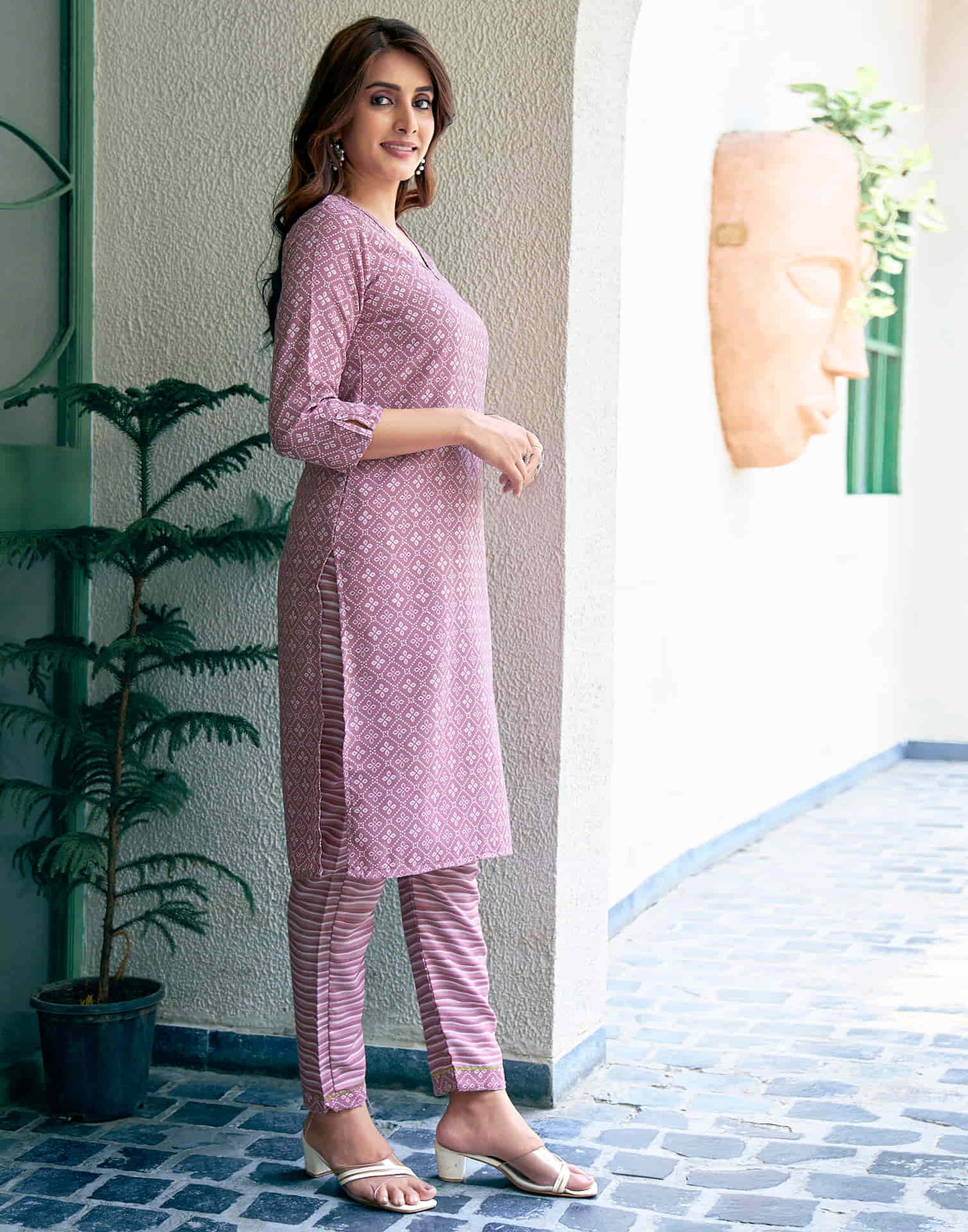 Mauve Printed Cotton Straight Kurta With Pant And Dupatta