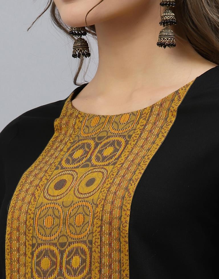 Black Kurti With Pant And Dupatta | Leemboodi