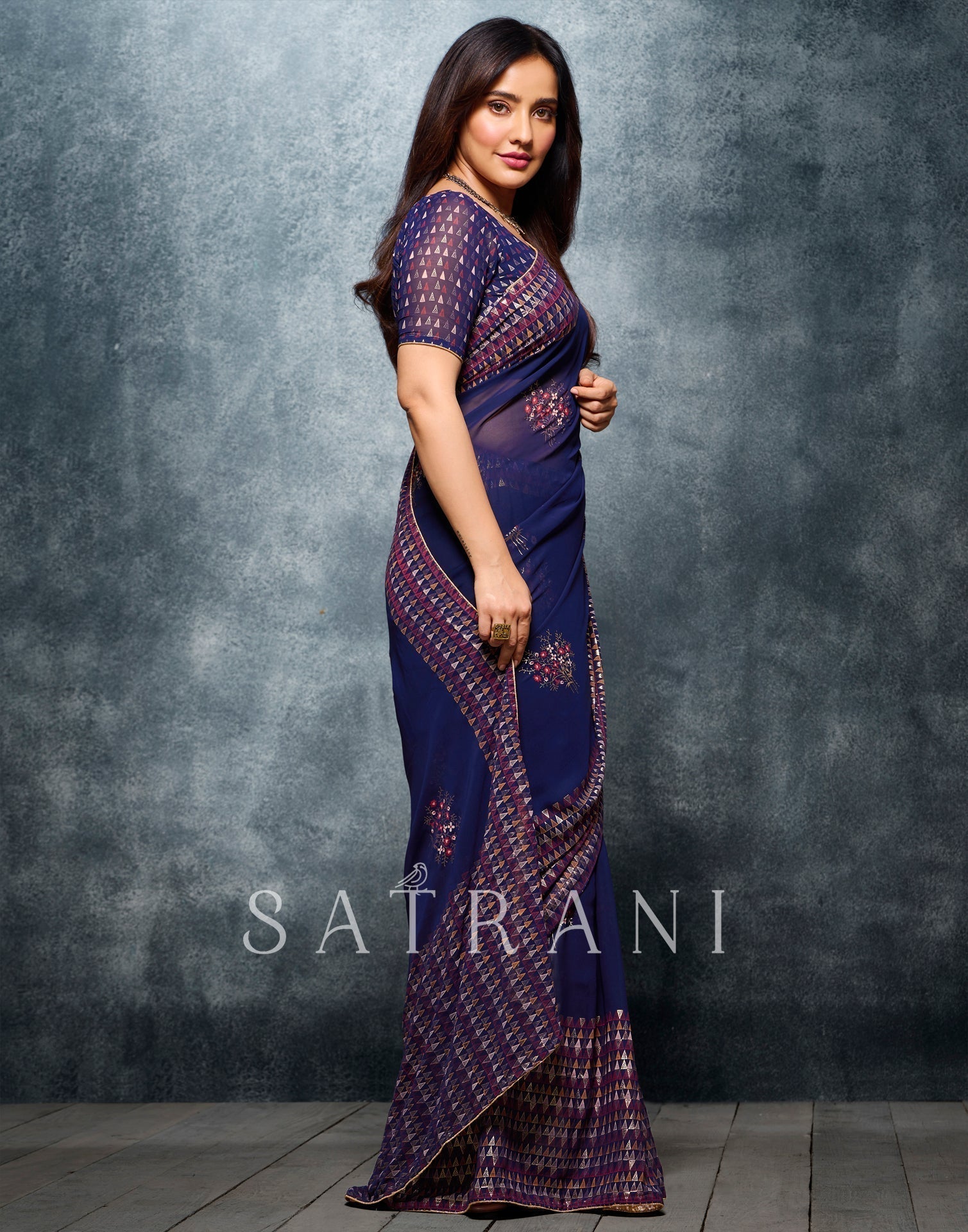 Navy Blue Coloured Georgette Foil And Pigment Printed Partywear Saree | Sudathi