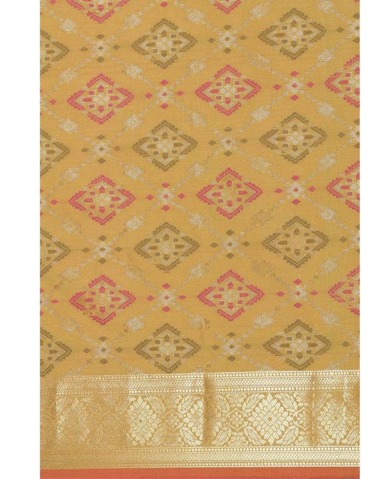 Pear Green Coloured Poly Silk Banarasi Jacquard Saree | Sudathi