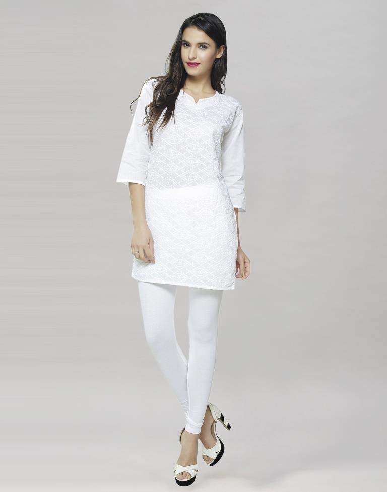 Luscious White Coloured Plain Cotton Leggings | Sudathi