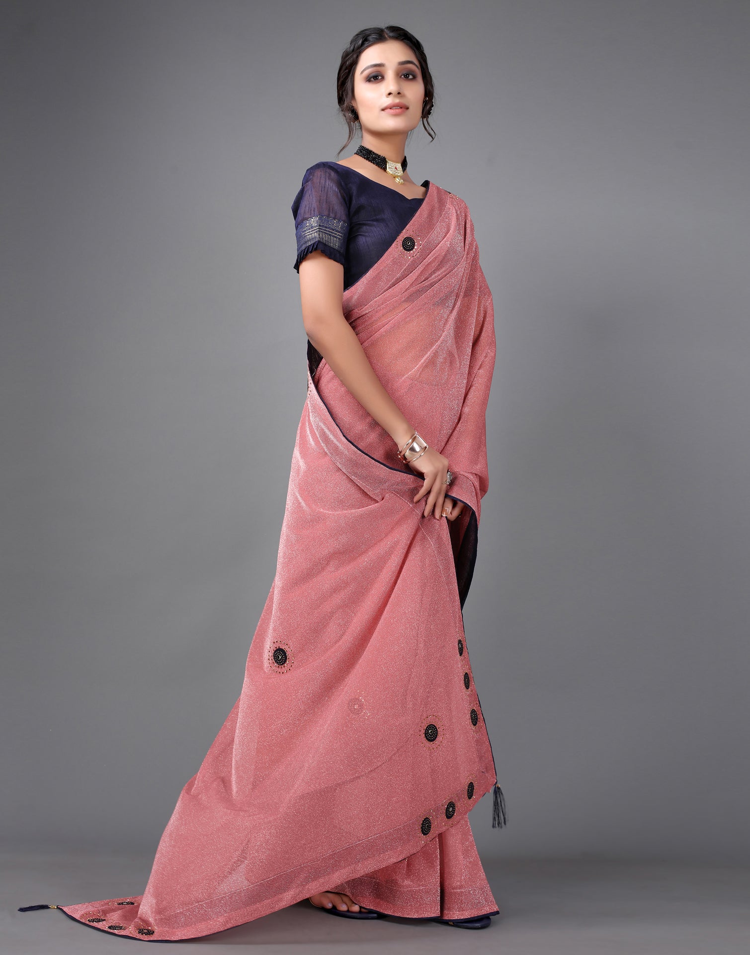 Dusty Pink Embellished saree | Leemboodi
