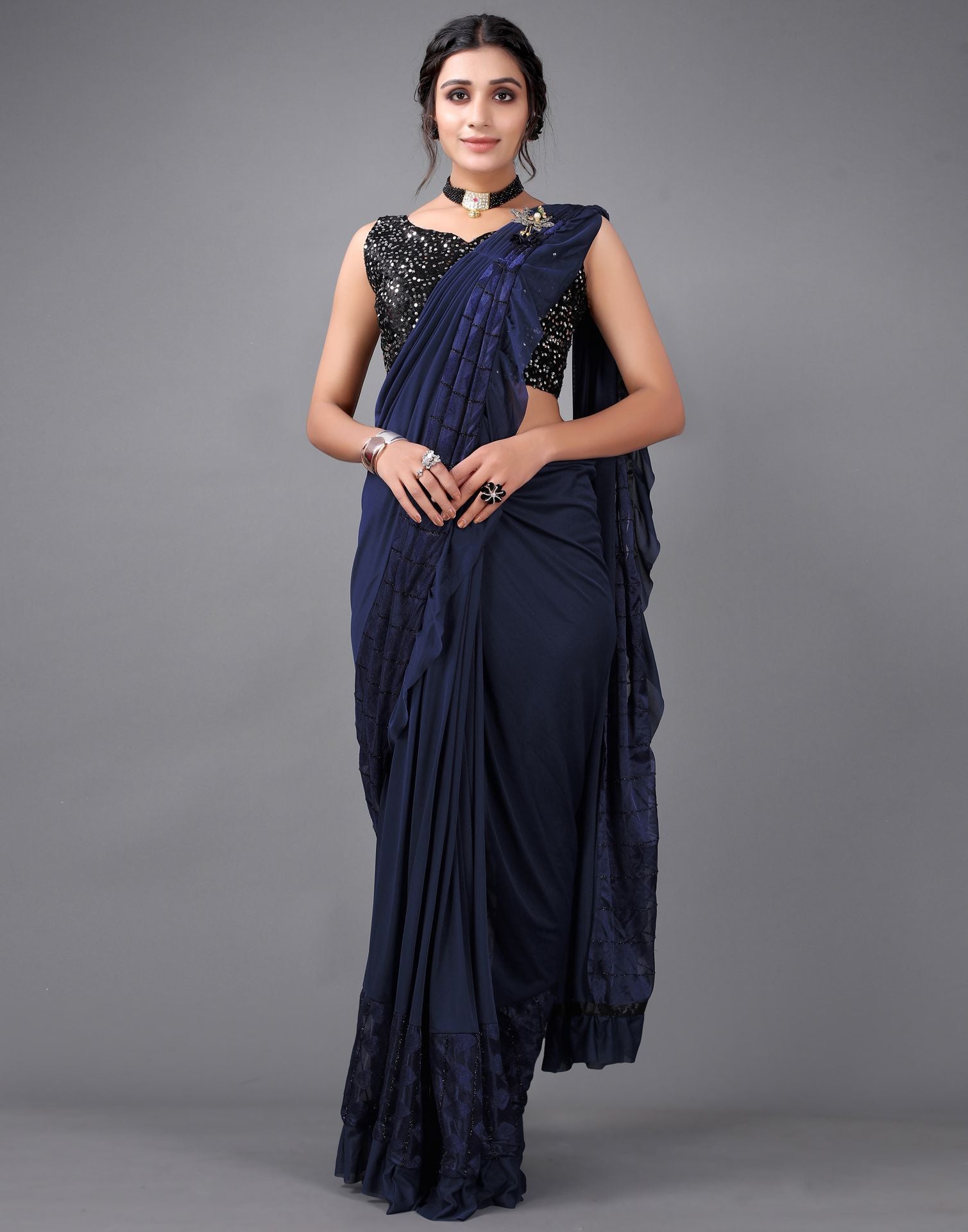 Navy Blue Plain Pre-draped Saree | Leemboodi