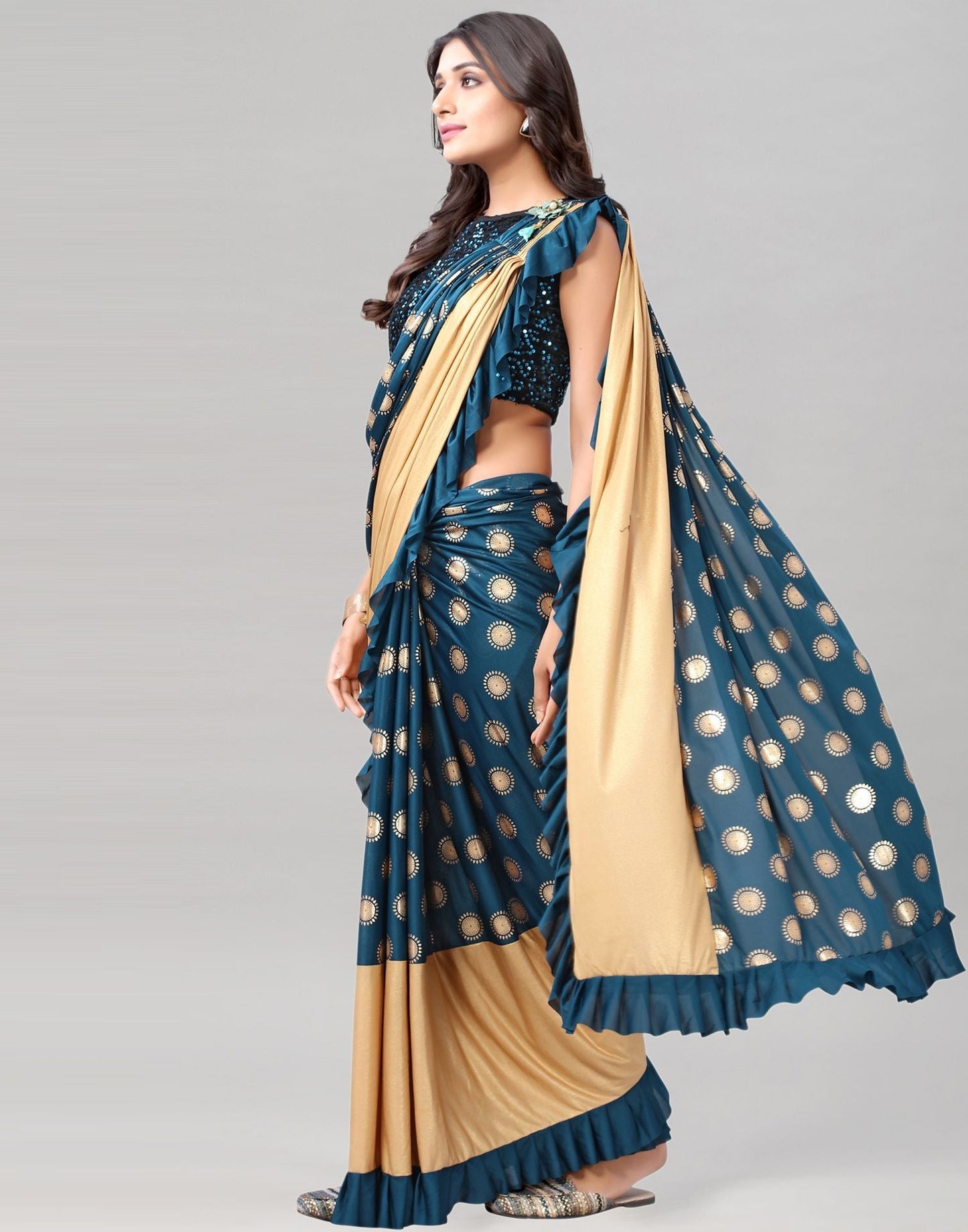 Teal Printed Pre-draped Saree | Leemboodi