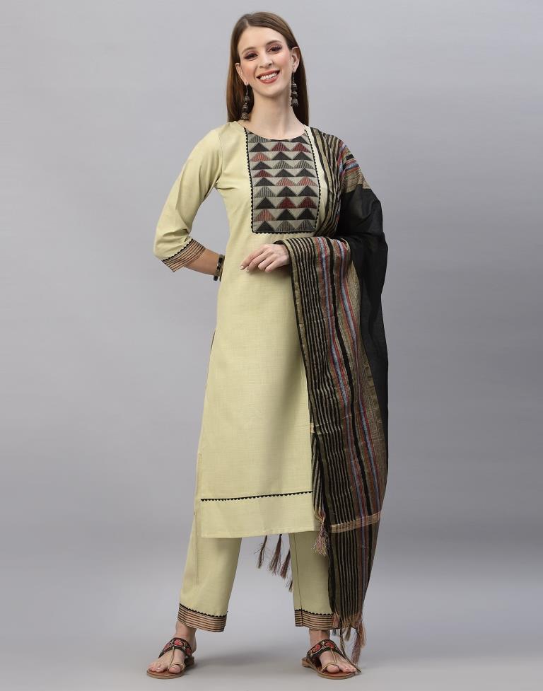 Beige Kurti With Pant And Dupatta | Leemboodi