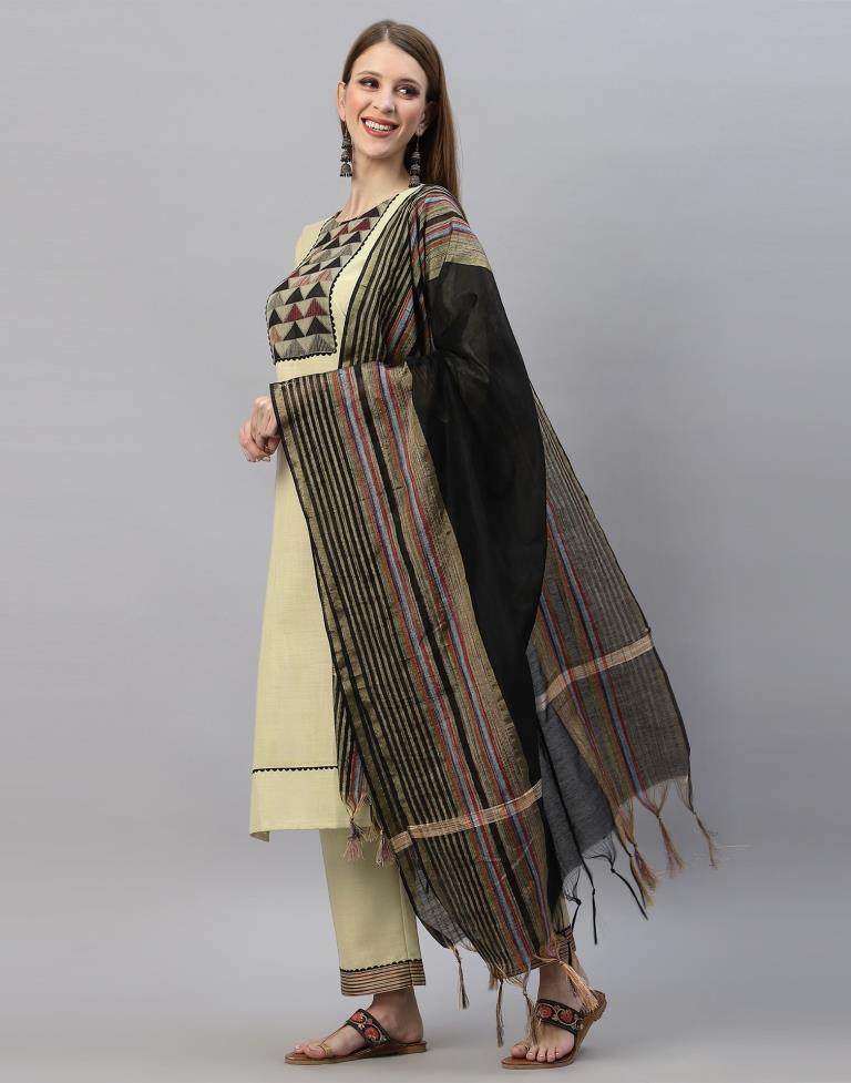 Beige Kurti With Pant And Dupatta | Leemboodi