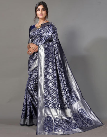 Navy Blue And Silver Silk Saree | Leemboodi