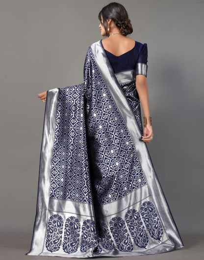 Navy Blue And Silver Silk Saree | Leemboodi