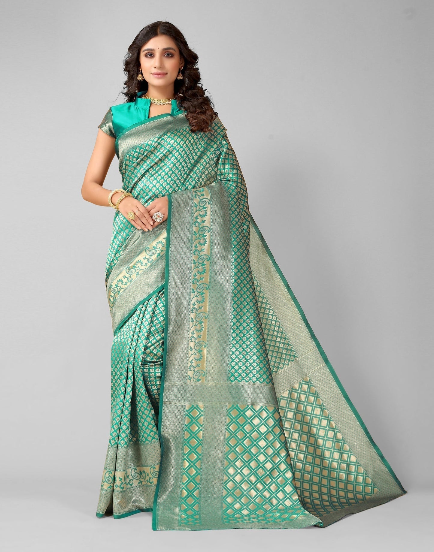 Rama And Golden Silk Saree | Sudathi