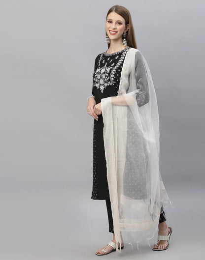 Black Kurti With Pant And Dupatta | Leemboodi