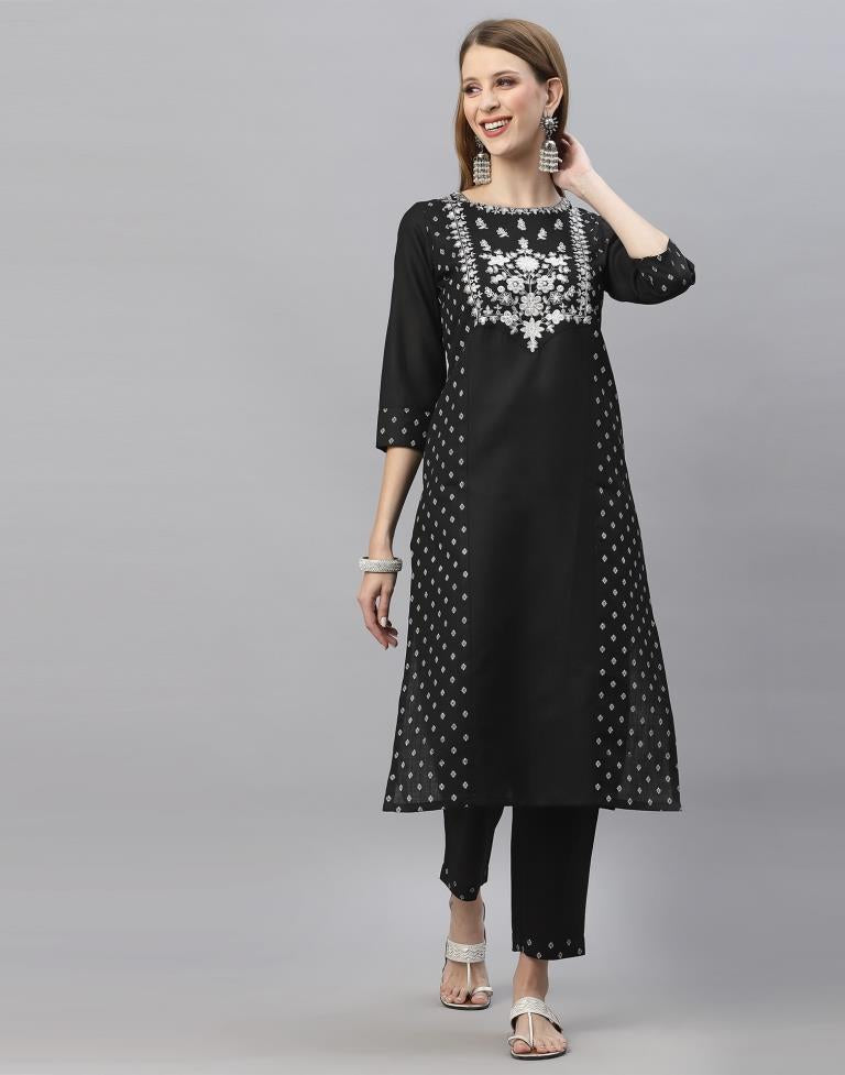 Black Kurti With Pant And Dupatta | Leemboodi