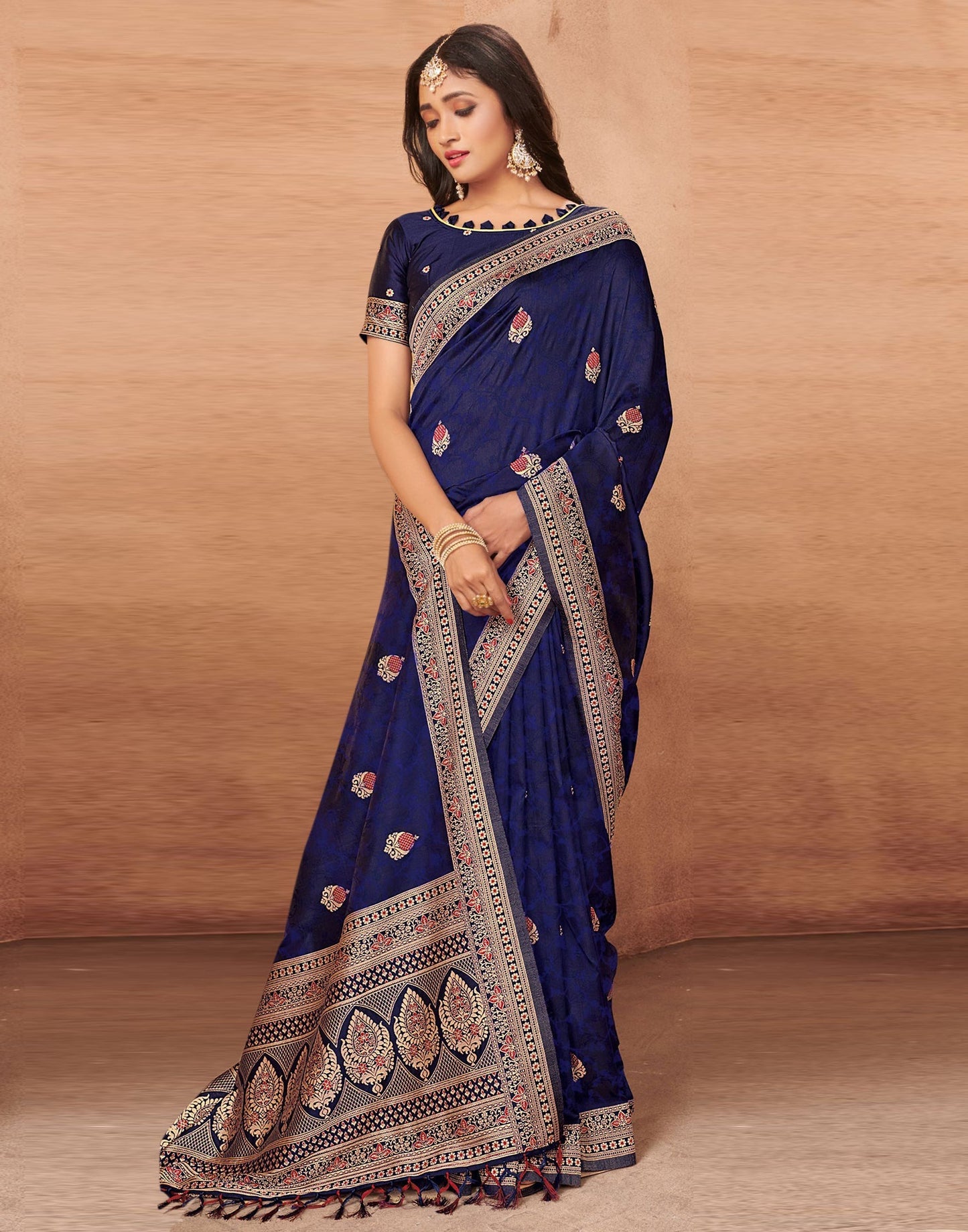 Navy Blue Silk Blend Saree | Sudathi