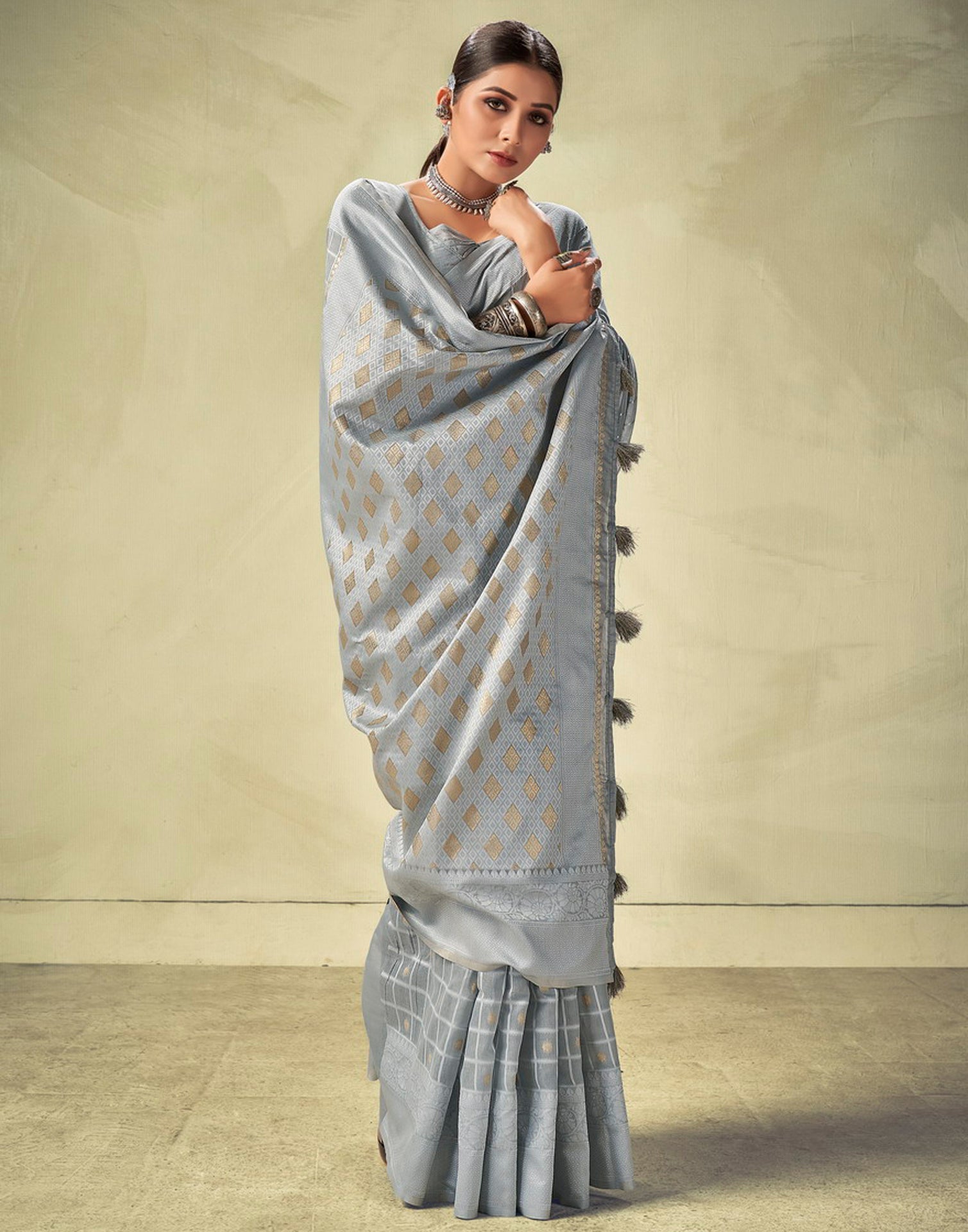 Grey Geometric Cotton Woven Saree | Sudathi