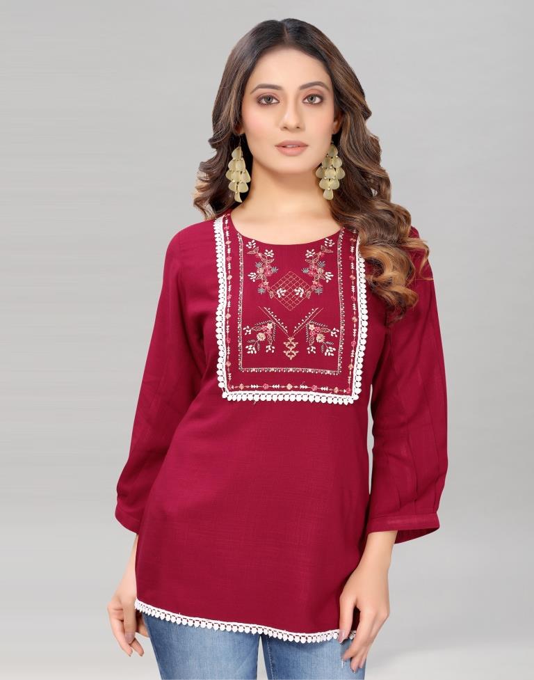Maroon Coloured Diva Slub Mill Dyed Top | Leemboodi