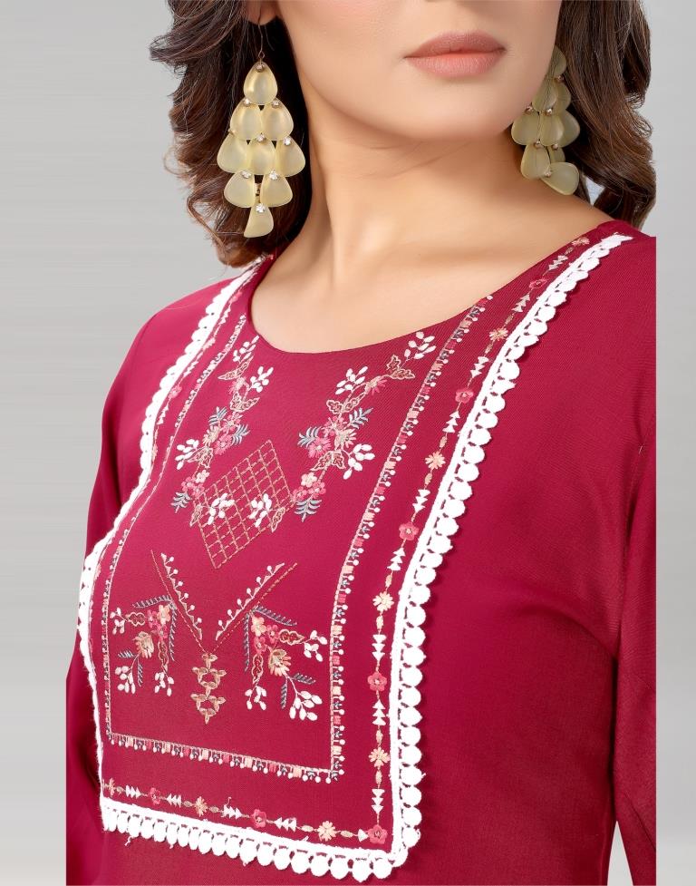 Maroon Coloured Diva Slub Mill Dyed Top | Leemboodi