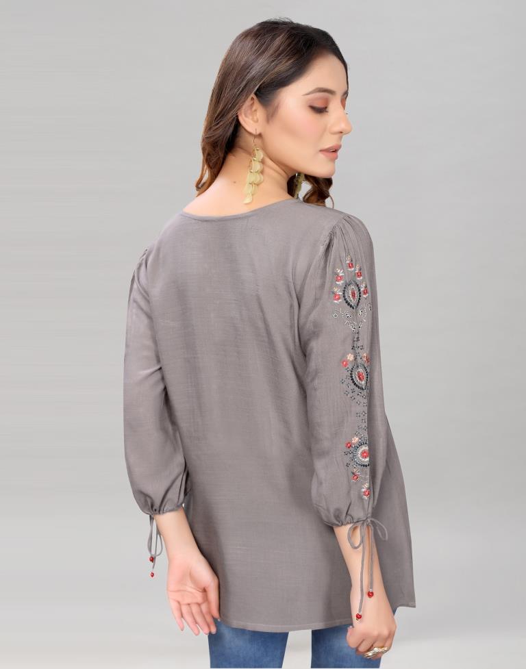 Grey Coloured Diva Slub Mill Dyed Top | Sudathi