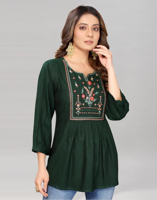 Dark Green Coloured Diva Slub Mill Dyed Top | Sudathi
