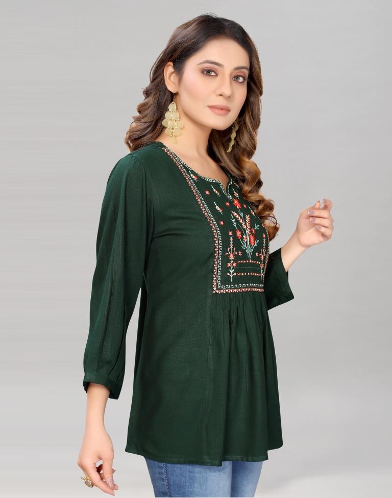 Dark Green Coloured Diva Slub Mill Dyed Top | Sudathi