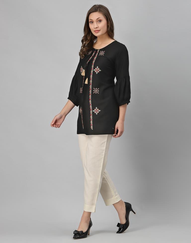 Black Colored Diva Slub Embroidered Top | Leemboodi