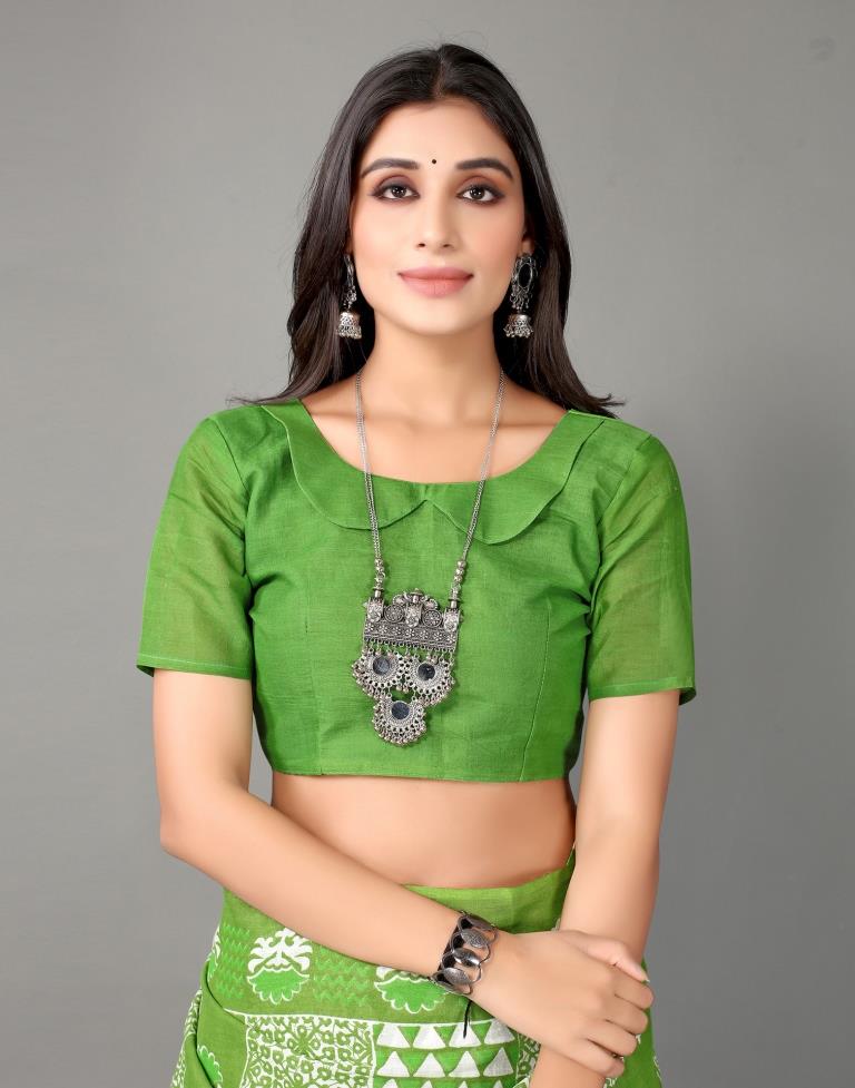 Parrot Green Printed Cotton Saree