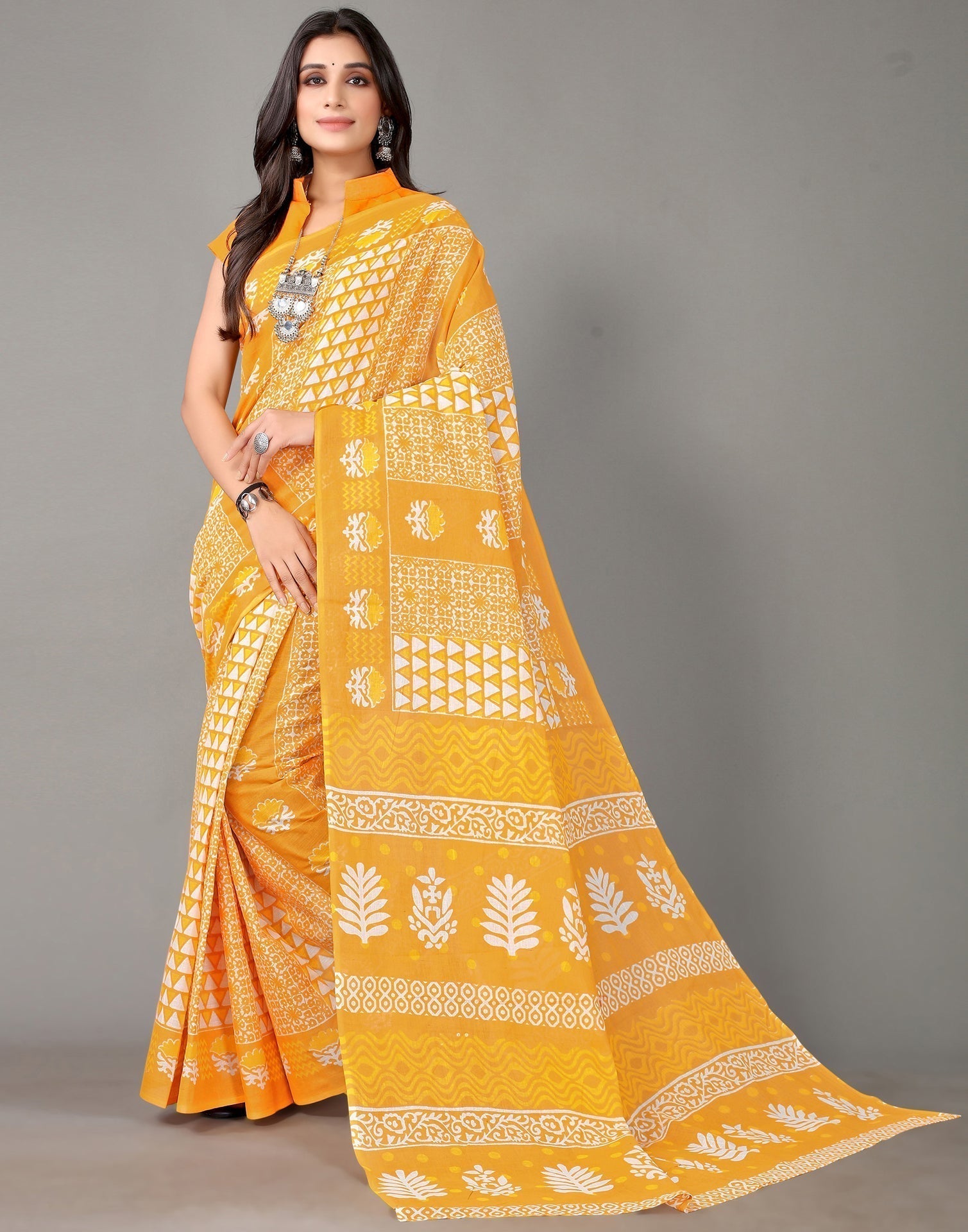 Turmeric Yellow And White Cotton Saree | Sudathi