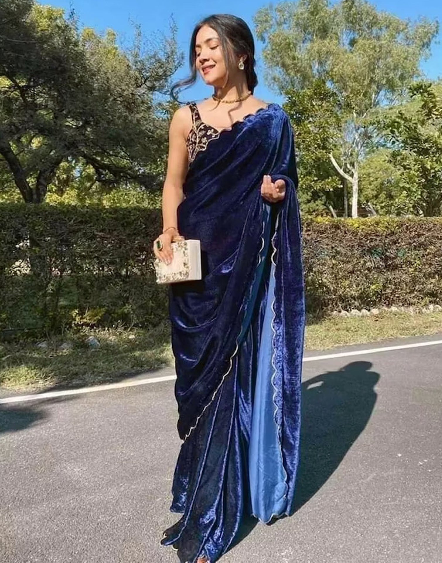 Blue Velvet Saree | Sudathi