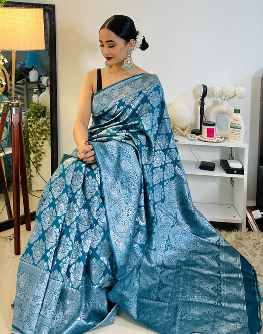 Rama Green Banarasi Silk Saree | Sudathi