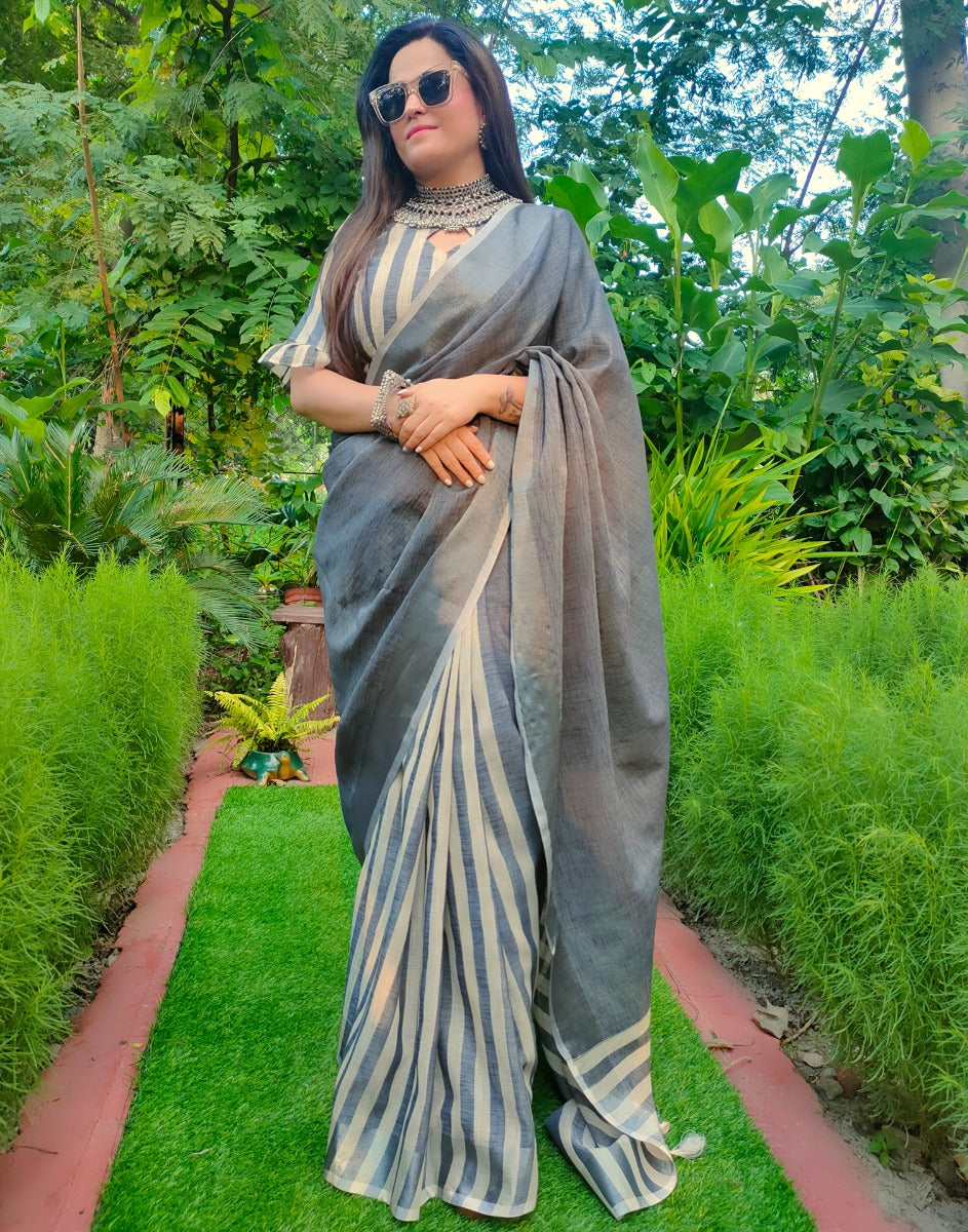 Grey Cotton Plain Woven Saree | Sudathi