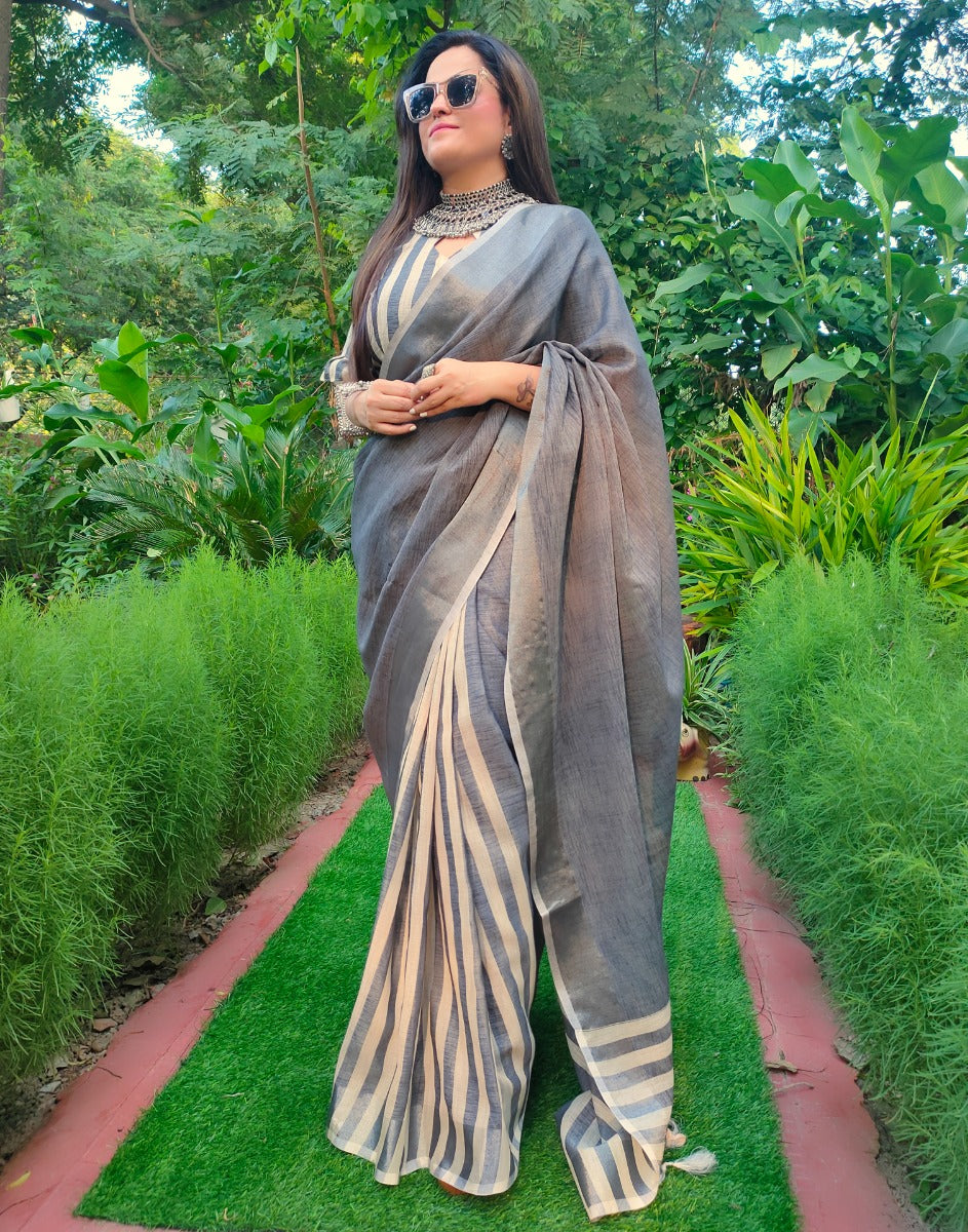 Grey Cotton Plain Woven Saree | Sudathi