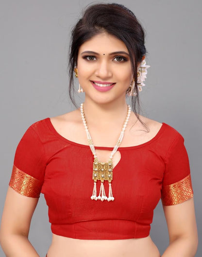 Bottle Green Silk Saree | Leemboodi