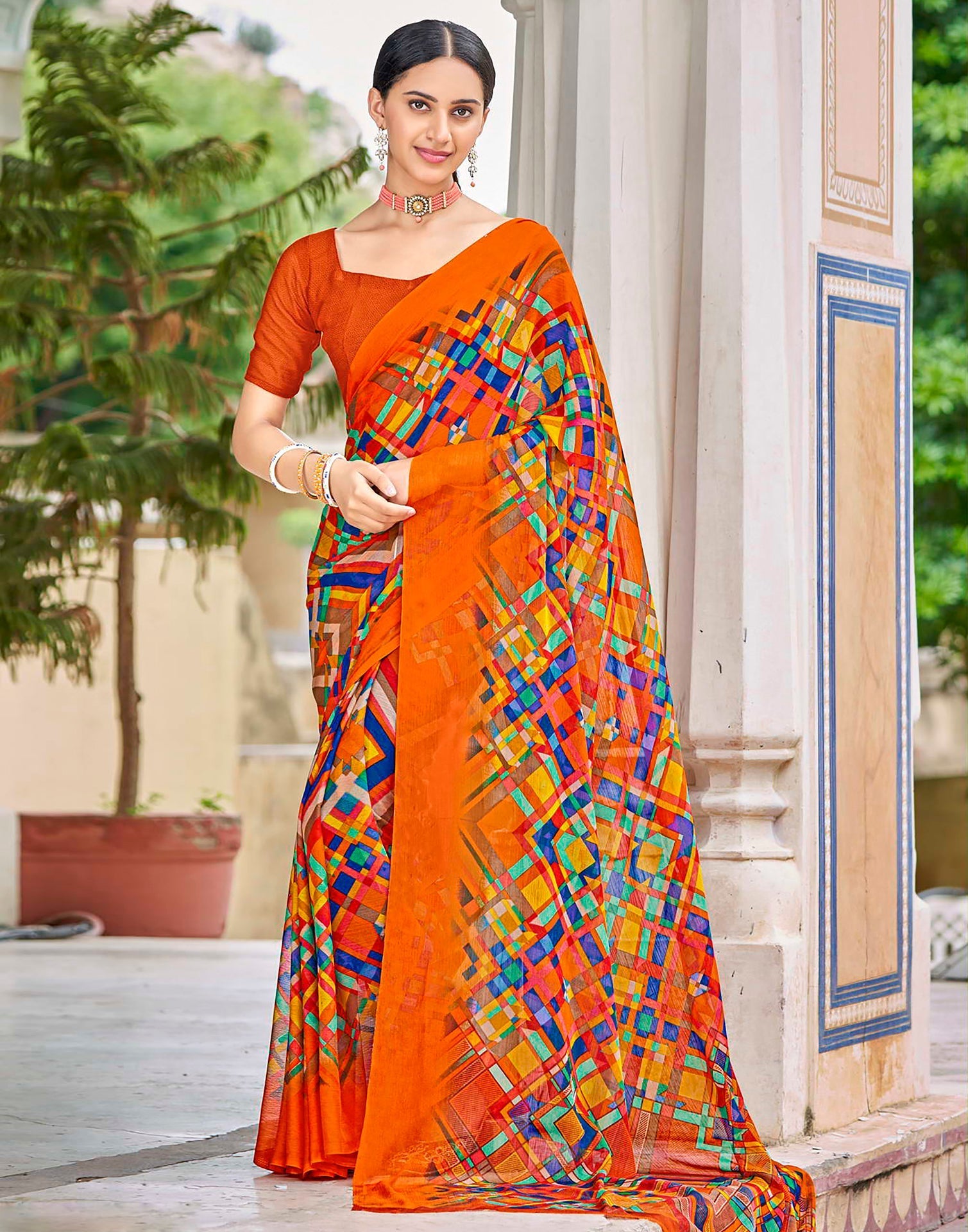 Multicolour Geometric Printed Saree | Leemboodi