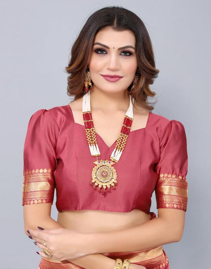 Light Red Weaving Silk Saree