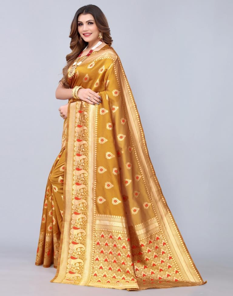 Golden Banarasi Jacquard Saree | Sudathi