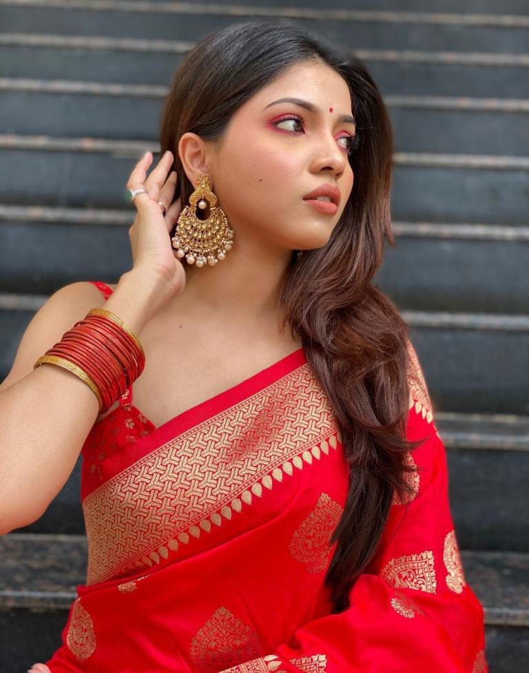 Red Banarasi Silk Saree | Sudathi