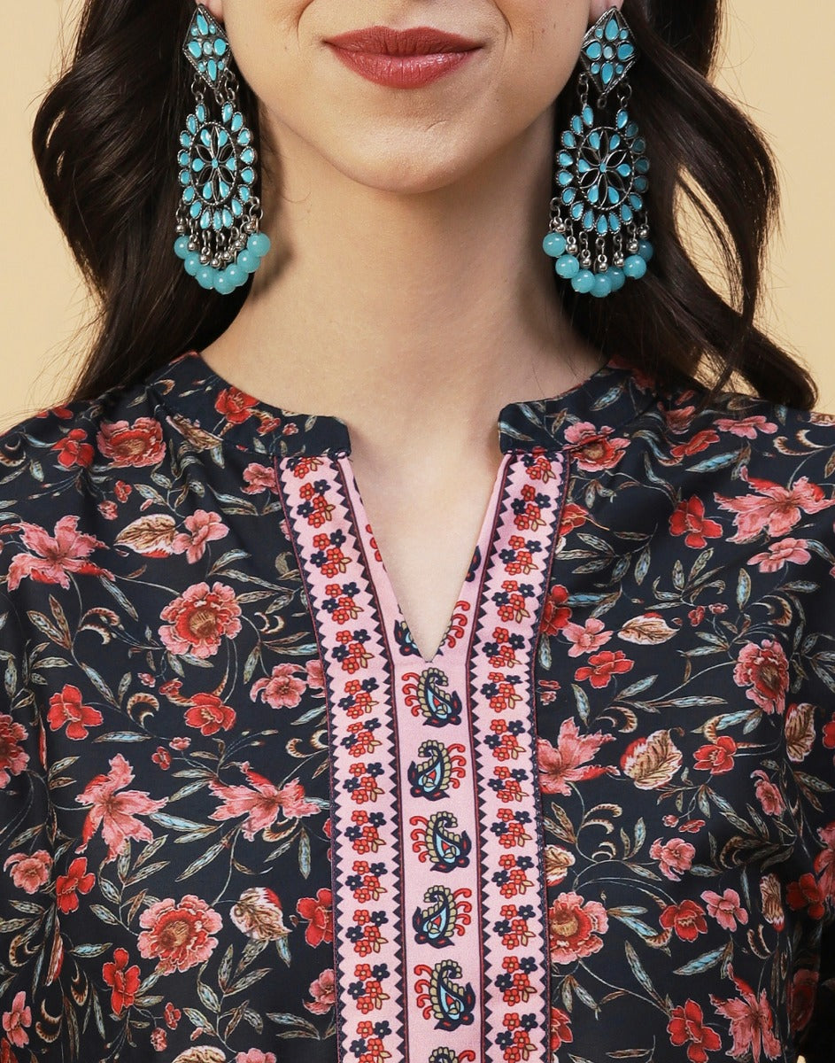 Black Floral Kurti With Pant And Dupatta | Leemboodi