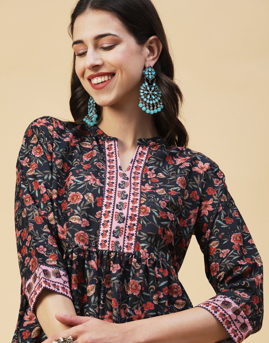 Black Floral Kurti With Pant And Dupatta | Leemboodi