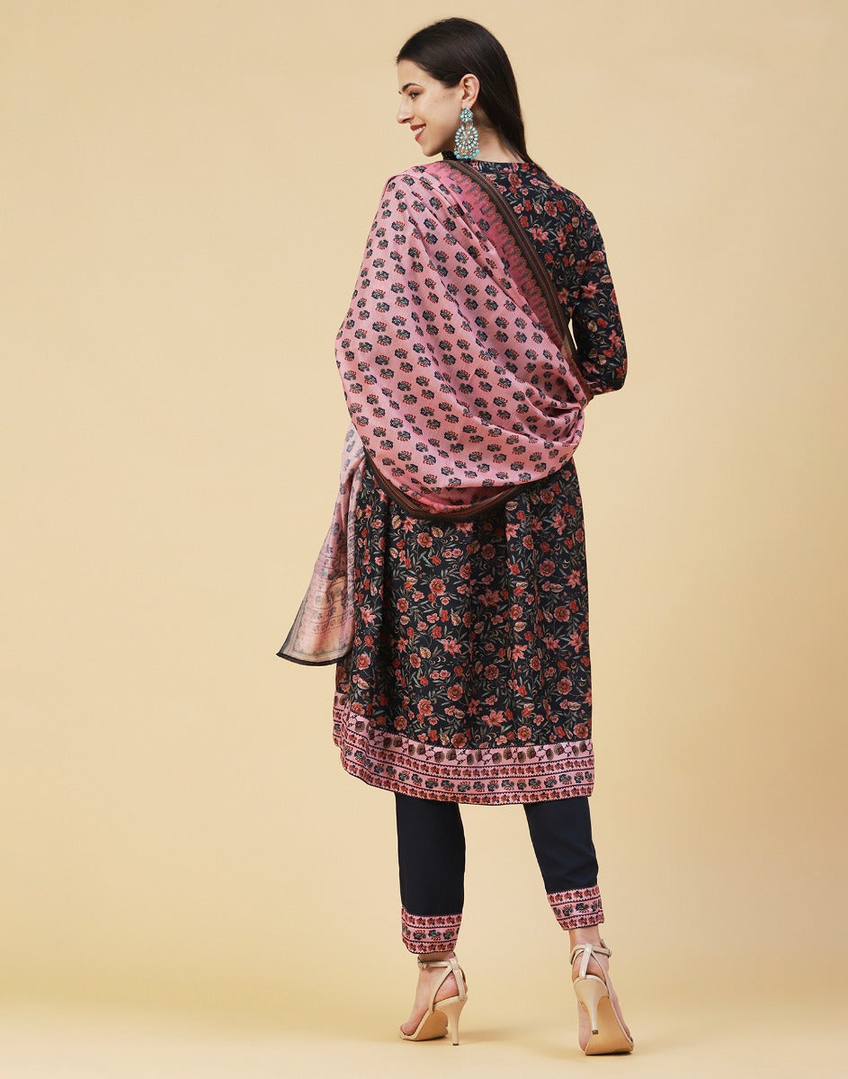 Black Floral Kurti With Pant And Dupatta | Leemboodi