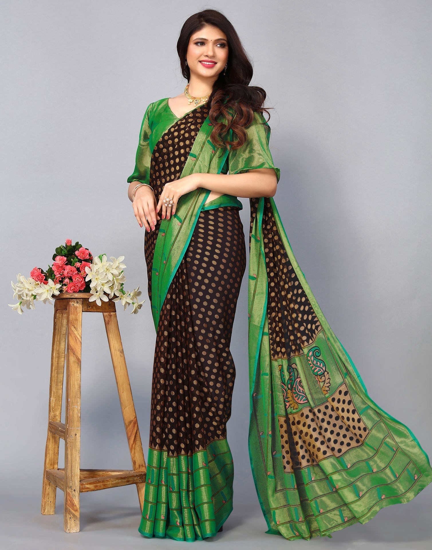 Brown Brasso Printed Woven Saree | Leemboodi