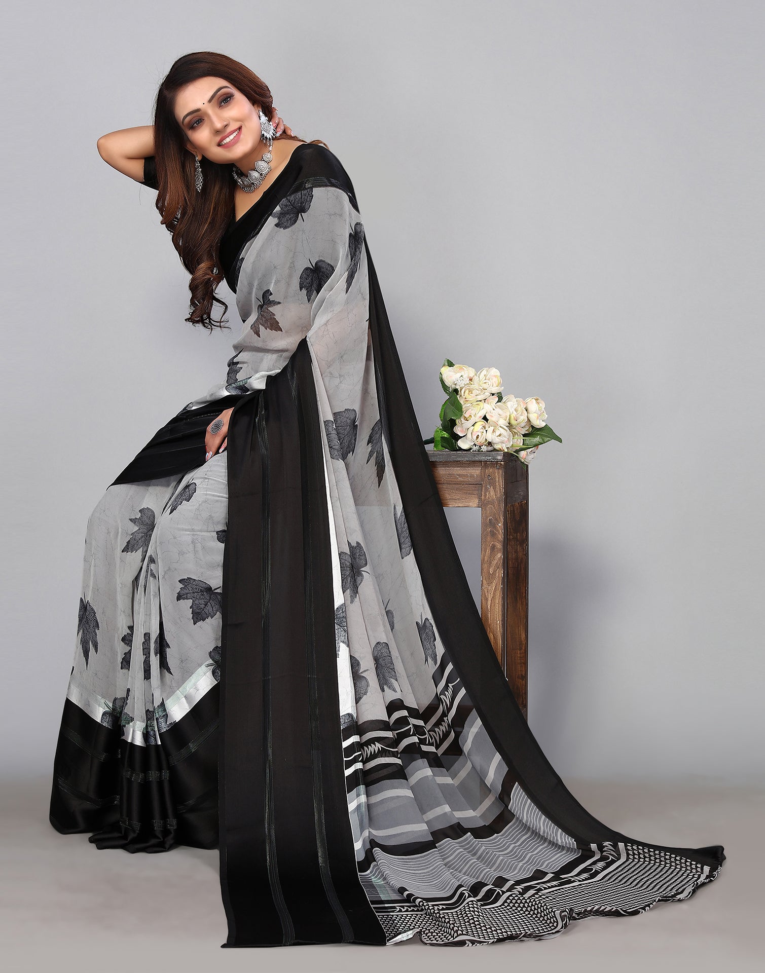 Grey Georgette Saree | Leemboodi