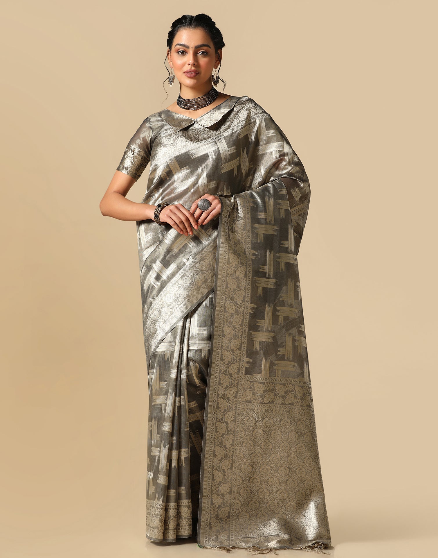Grey Banarasi Jacquard Saree | Leemboodi