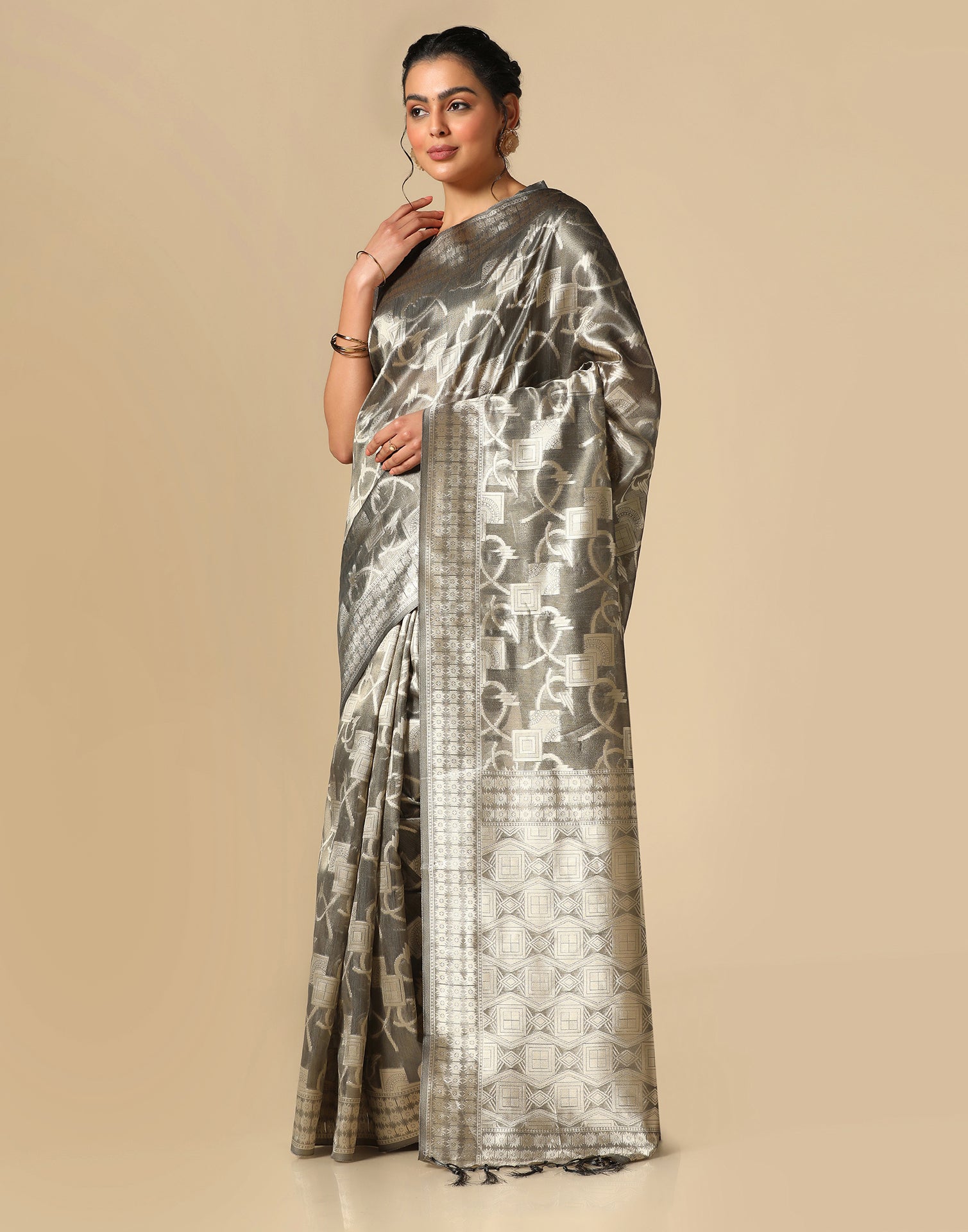 Grey Banarasi Jacquard Saree | Leemboodi