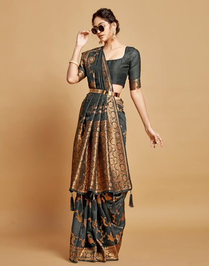 Grey Linen Saree | Leemboodi