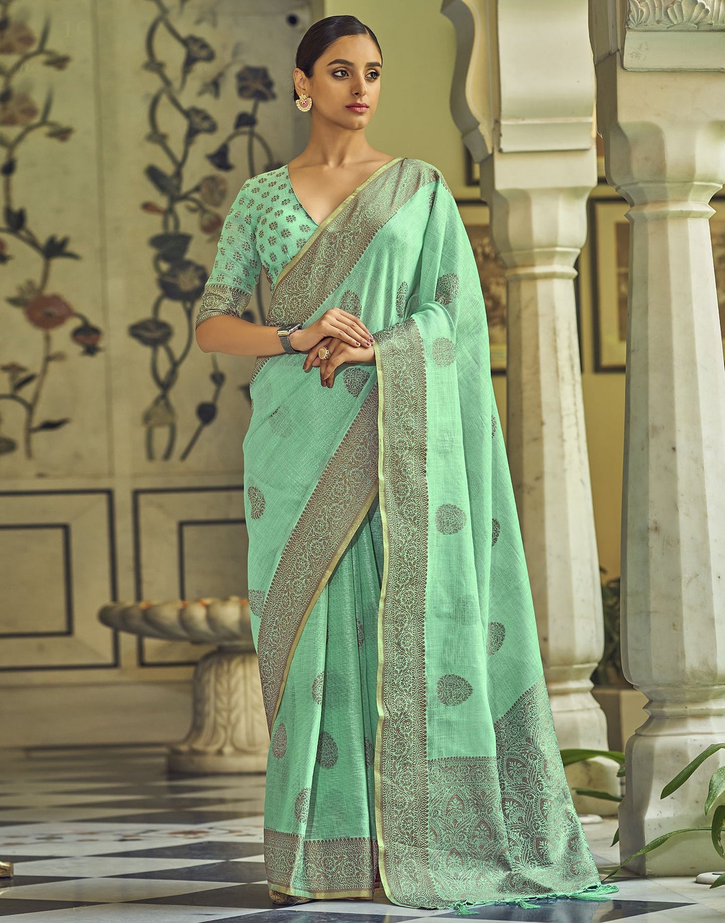 Turquoise Linen Saree | Leemboodi
