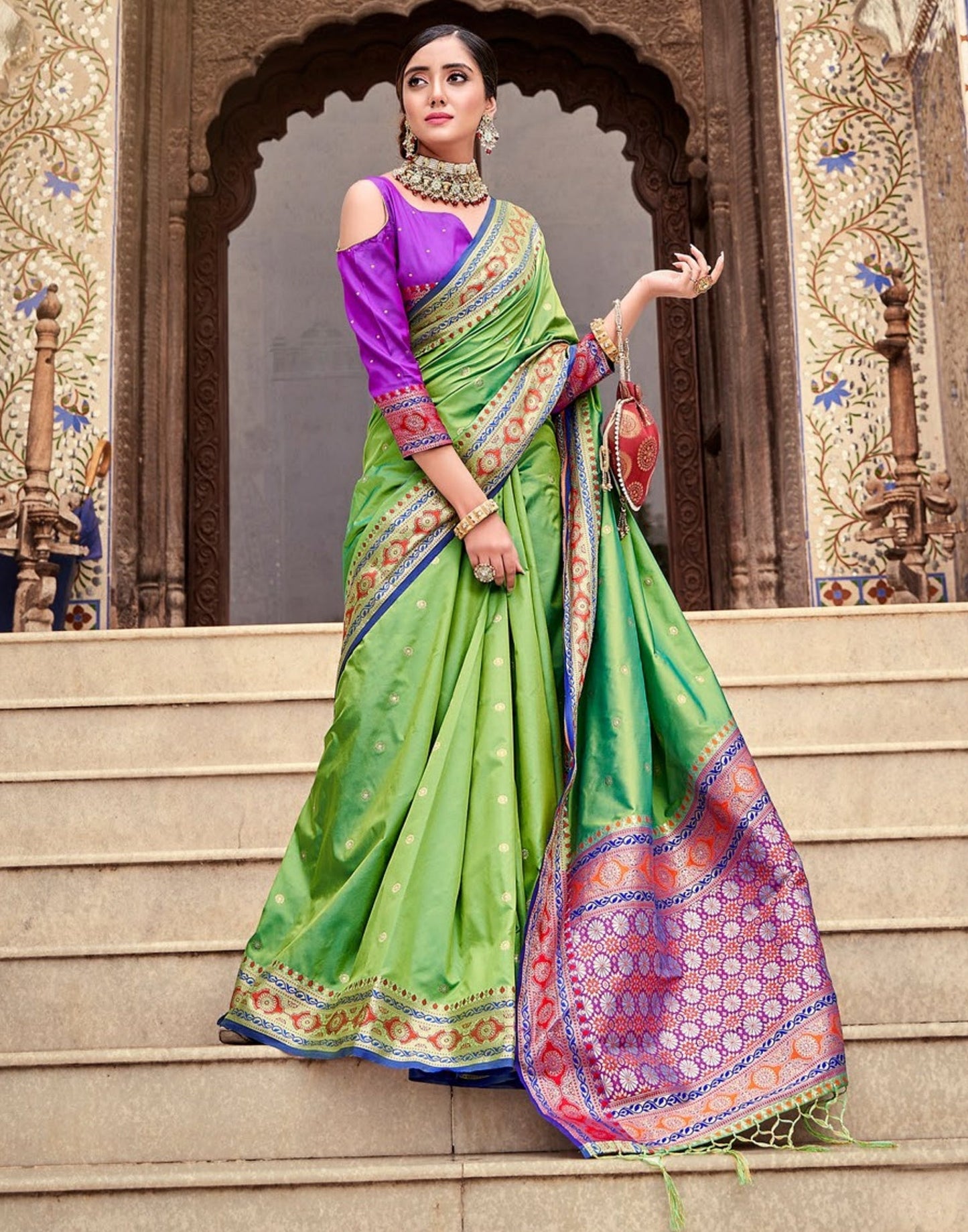 Parrot Green Silk Saree | Leemboodi
