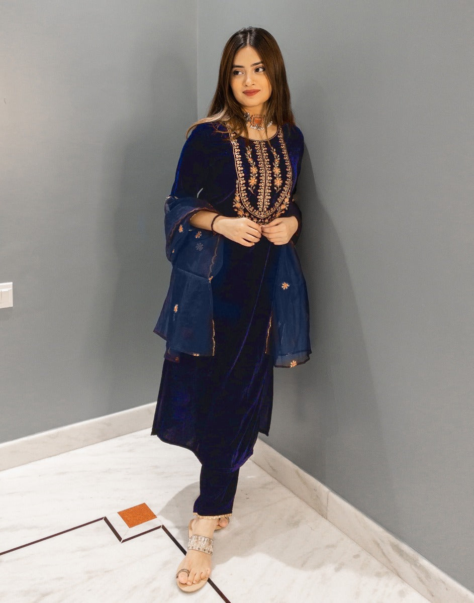 Navy Blue Kurti With Pant And Dupatta | Leemboodi