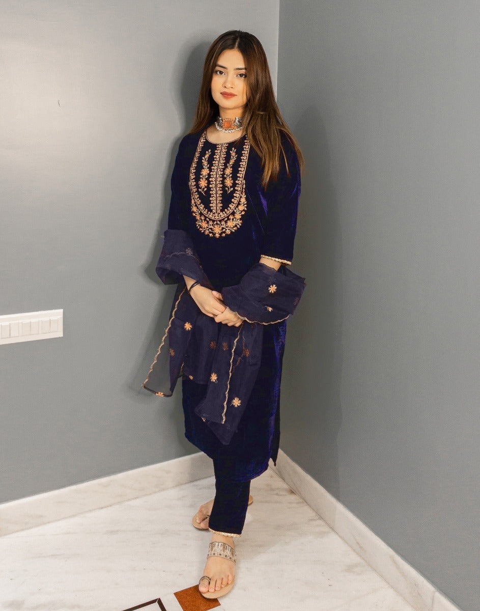 Navy Blue Kurti With Pant And Dupatta | Leemboodi