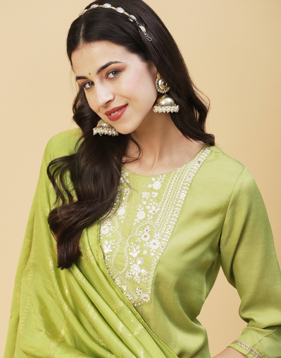 Mint Green Kurti With Pant And Dupatta | Leemboodi