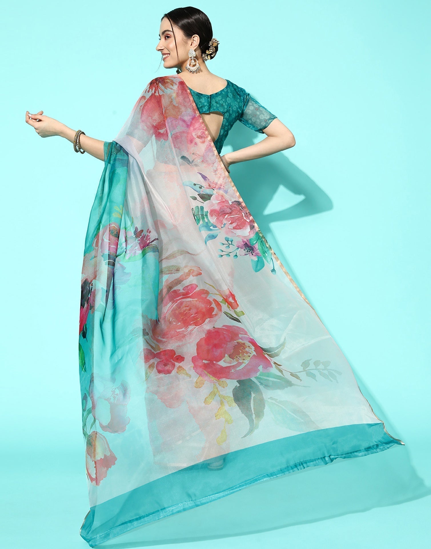 Multicoloured Organza Floral Printed Saree | Leemboodi