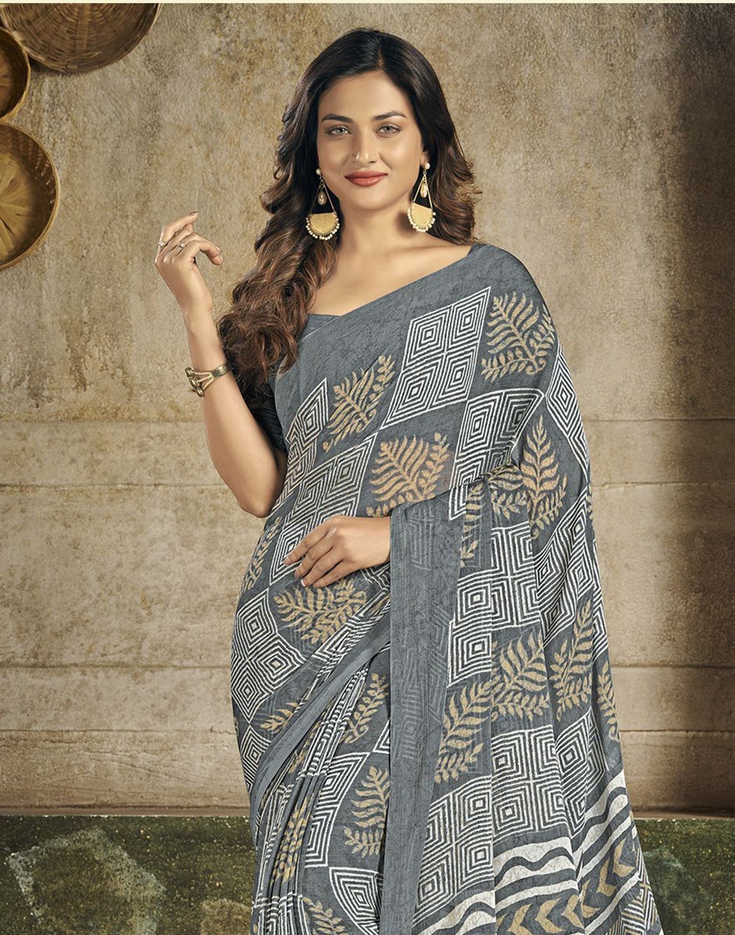 Grey Chiffon Printed Saree | Leemboodi
